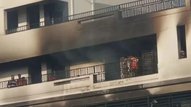 మెహిదీపట్నంలోని ప్రైవేటు ఆస్పత్రిలో అగ్నిప్రమాదం