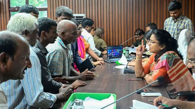పీఎం సూర్యఘర్‌ వేగవంతం చెయ్యాలి