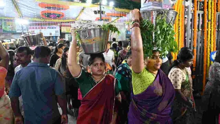 గంగమ్మ జాతర.. చివరి రోజు పోటెత్తిన భక్తులు