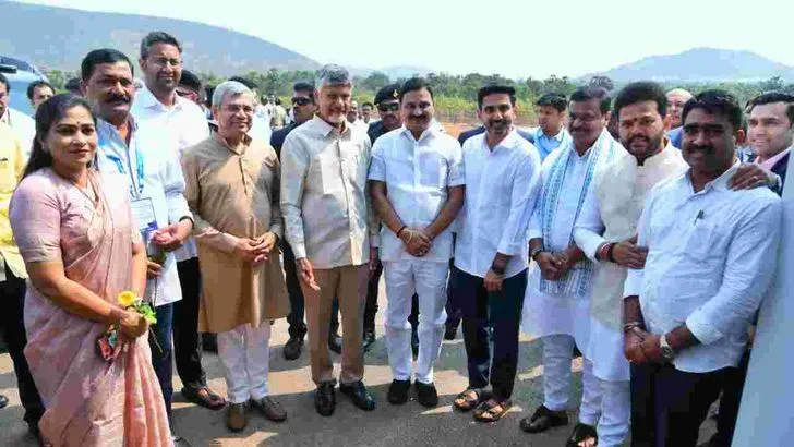 గూగుల్ ఏఐ డేటా హబ్‌‌కు శంకుస్థాపన చేసిన సీఎం చంద్రబాబు