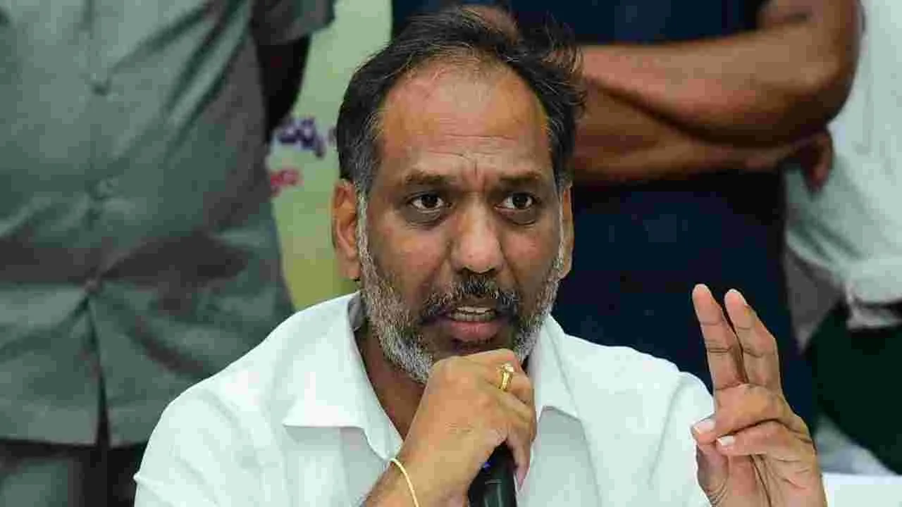 గత పాలకుల వల్లే రాష్ట్రానికి ఈ పరిస్థితి: మంత్రి గొట్టిపాటి రవికుమార్