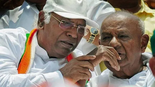 బలవంతపు పెళ్లి, వేధింపుల కారణంగానే విడాకులు.. ఖర్గే వ్యాఖ్యలకు దేవెగౌడ కౌంటర్