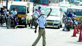 హైదరాబాద్ వాసులకు ట్రాఫిక్ అలర్ట్.. కేబీఆర్ పార్క్ చుట్టూ వన్‌వే ట్రయల్ రన్ 