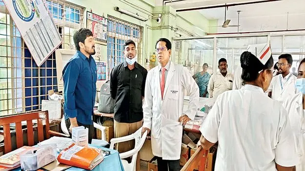 ఇన్‌ సర్వీసు పీజీలు విధులకు హాజరు కావాల్సిందే