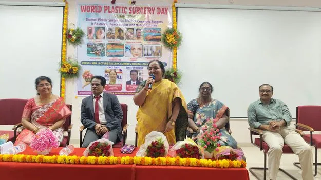 ప్లాస్టిక్‌ సర్జరీపై ప్రజల్లో అవగాహన పెరగాలి 