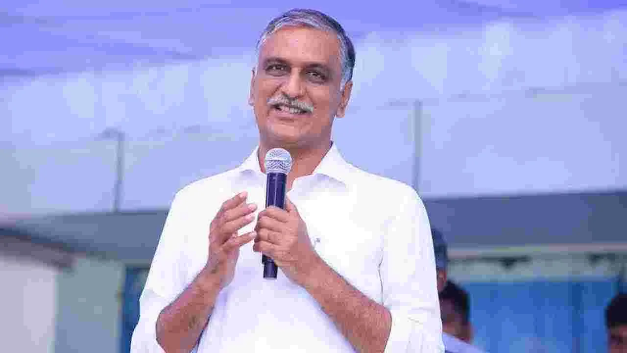 తుంగభద్ర జలాల్లో తెలంగాణ హక్కులను తాకట్టు పెట్టే కుట్రలు వెంటనే విరమించాలి: హరీశ్ రావు