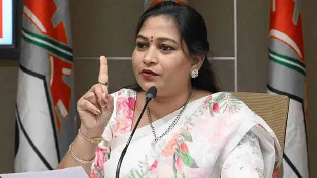 పరామర్శ పేరుతో గొడ్డలి పార్టీ డైవర్షన్ పాలిటిక్స్: హోం మంత్రి అనిత