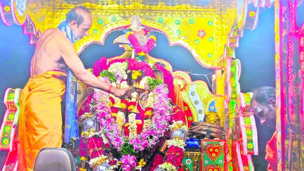 FESTIVAL:  శేష వాహనంపై సంగమేశ్వరుడు