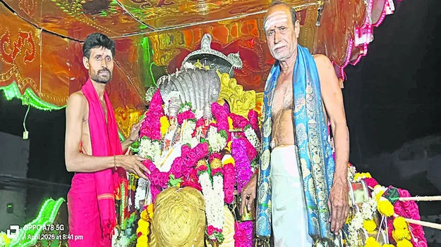 GOD: ఐరావతంపై సంగమేశ్వరుడి విహారం