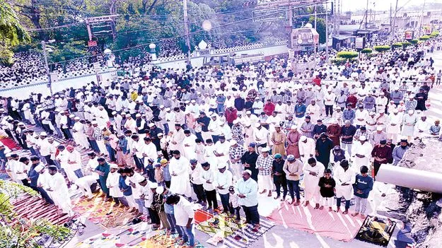 బక్రీద్‌ పరమార్థం త్యాగమే