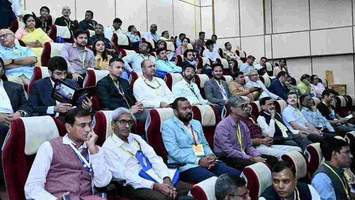 విక్రమ్-1 రాకెట్ ప్రయోగాన్ని వీక్షించిన మంత్రి లోకేశ్, దేవాంశ్‌
