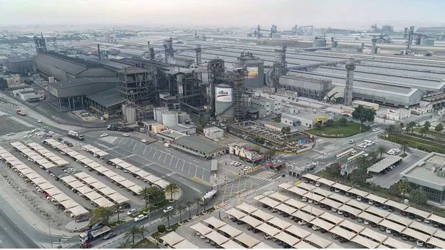 అల్యూమినియం బహ్రెయిన్ ప్లాంట్‌పై డ్రోన్ దాడి మేమే చేశాం: ఇరాన్ రివల్యూషనరీ గార్డ్స్