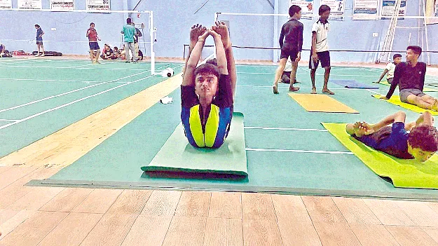 రాష్ట్రస్థాయి యోగా పోటీలకు జగదీష్‌ 