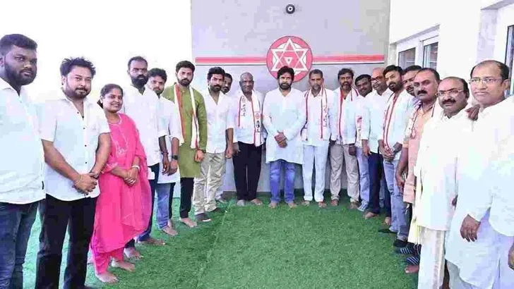హైదరాబాద్ మణికొండలో జనసేన పార్టీ నూతన తెలంగాణ రాష్ట్ర కార్యాలయ ప్రారంభోత్సవం