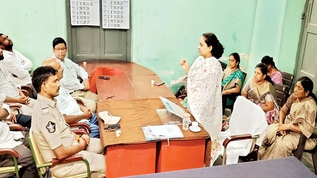 పిల్లలతో పనులు చేయిస్తే జైలుకే
