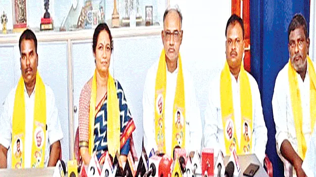 వైసీపీ నేతల నిరసన హాస్యాస్పదం