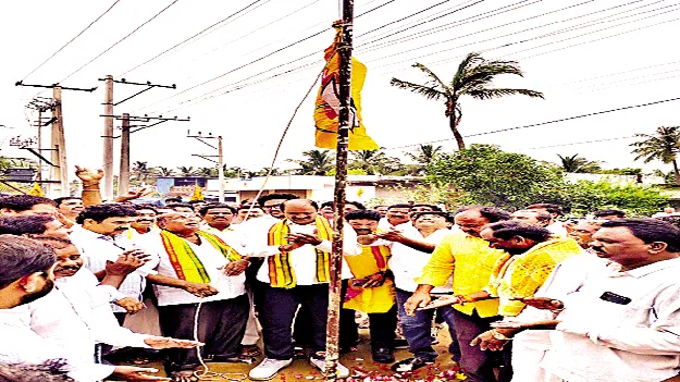 సమస్యల పరిష్కారానికి ప్రజాదర్బార్‌: ఎంపీ