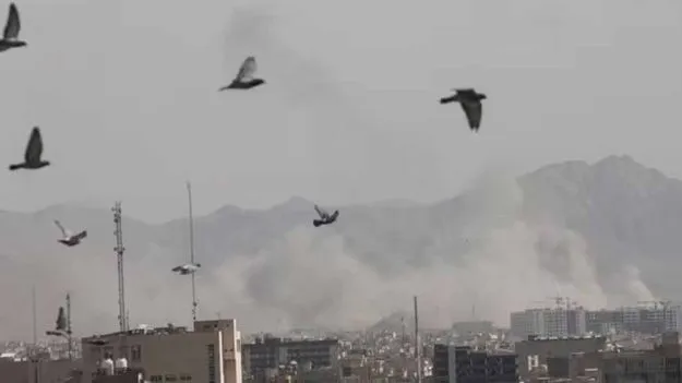 పతాకస్థాయికి ఉద్రిక్తతలు.. ఖర్గ్ ఐలాండ్‌పై మళ్లీ బాంబుల వర్షం.. 