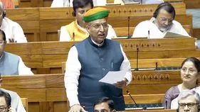 పార్లమెంట్ ప్రత్యేక సమావేశాలు.. మూడు ప్రధాన బిల్లులపై చర్చ