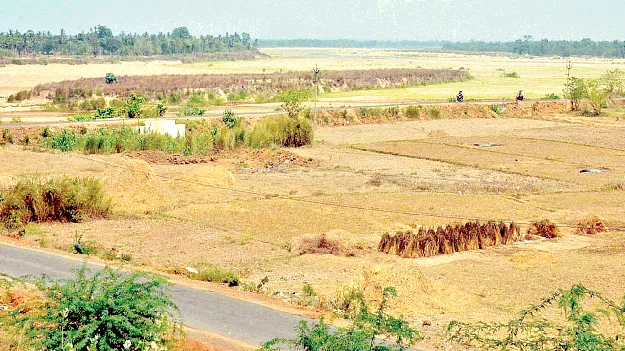 గ్రామకంఠం భూములు రిజిసే్ట్రషన్లకు గ్రీన్‌సిగ్నల్‌
