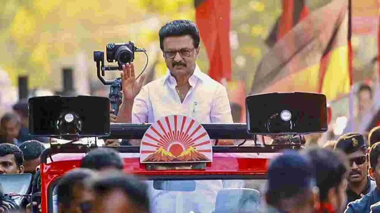 ఓట్ల లెక్కింపు రోజున అవాంతరాలకు బీజేపీ పథకం... ఈసీకి డీఎంకే లేఖ