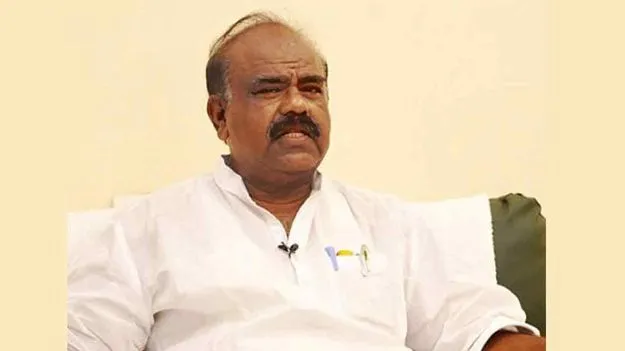 ఫీజు రీయింబర్స్‌మెంట్‌ బకాయిలు చెల్లించాలి.. బీఆర్ఎస్ ఆందోళన