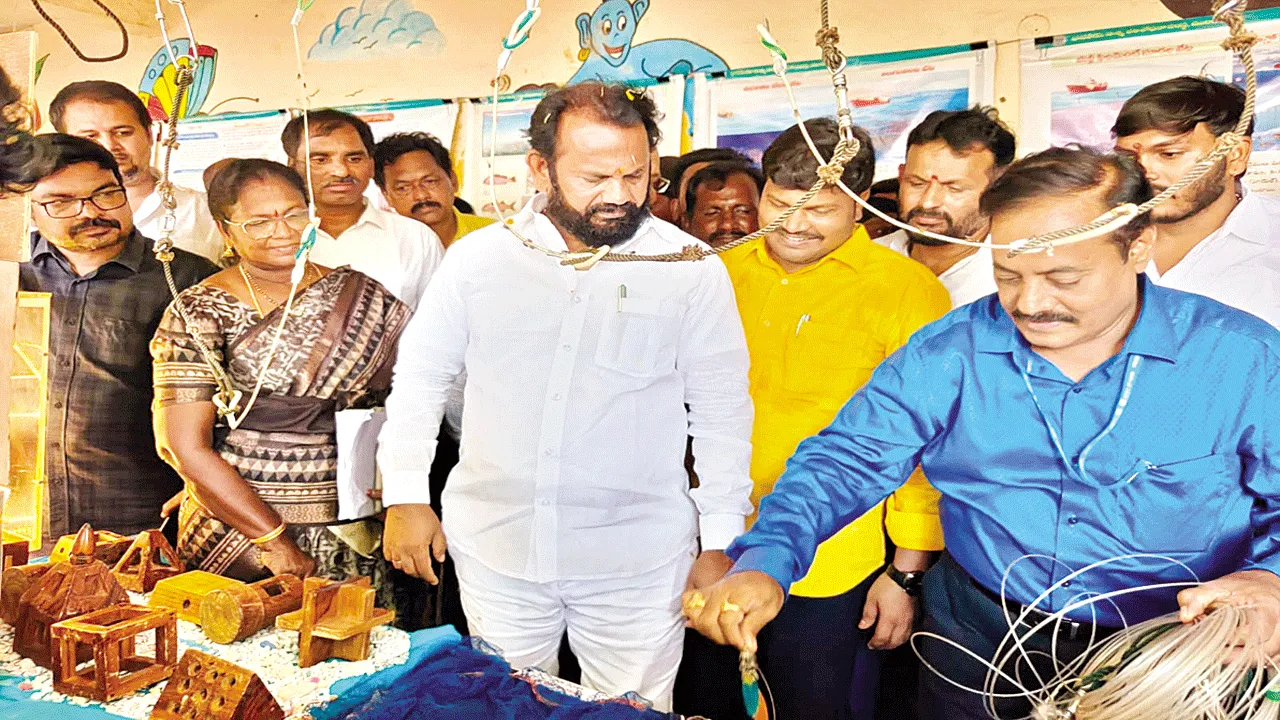 మత్స్య సంపదకు నష్టం కలిగించొద్దు