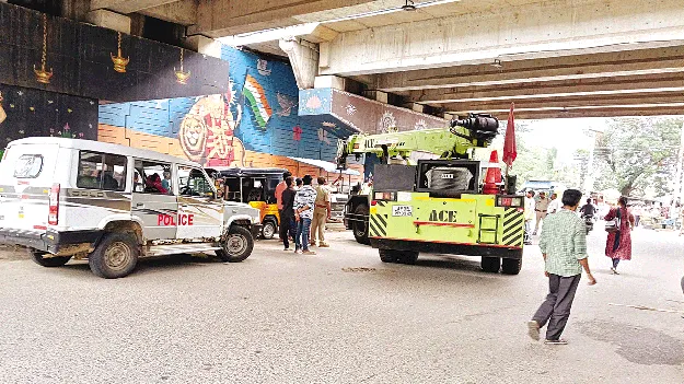 ఆక్రమణల తొలగింపు