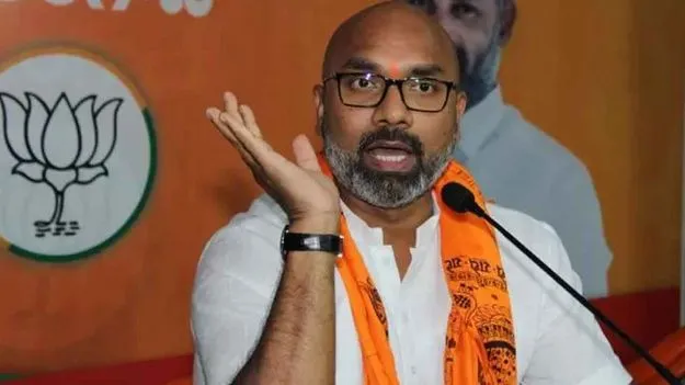 నిజామాబాద్ జిల్లాకు పంగనామాలు పెట్టిన సీఎం రేవంత్ : బీజేపీ ఎంపీ