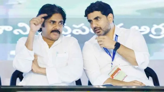 విశాఖ స్టీల్ ప్లాంట్ ప్రమాదం..  పవన్, లోకేశ్ తీవ్ర దిగ్భ్రాంతి
