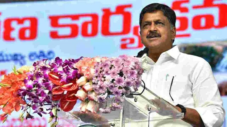 నరసరావుపేటలో రుణ వితరణ కార్యక్రమం.. పాల్గొన్న కేంద్రమంత్రి నిర్మలా సీతారామన్‌, సీఎం చంద్రబాబు