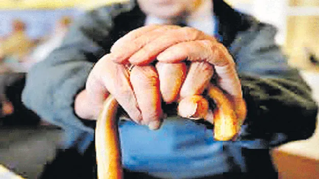 కొత్త పింఛన్ల కోసం ఎదురుచూపు 