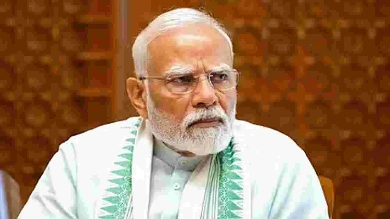 మంత్రివర్గ పునర్వ్యవస్థీకరణపై కొనసాగుతూన్న ఉత్కంఠ