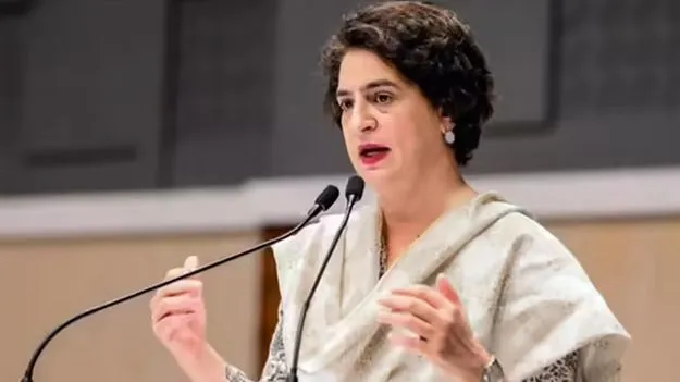 విపక్షాలు ఐక్యంగా ఉండి బీజేపీ కుట్రలను అడ్డుకున్నాయి: ప్రియాంక