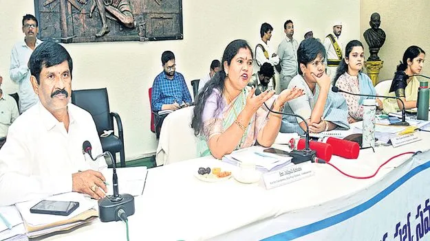 గిరిజనులకు ఉచితంగా విత్తనాలు ఇచ్చేదెప్పుడు?
