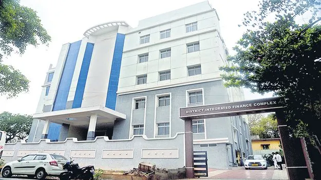 అద్దెకు ఆర్థిక భవనం?