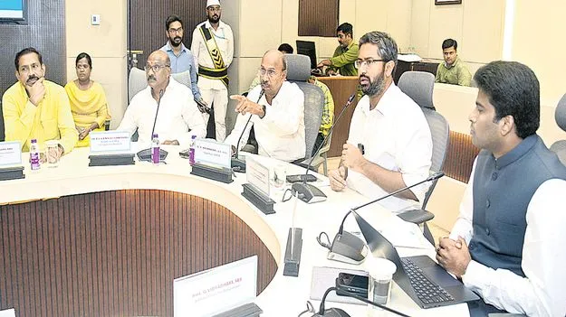 కాలుష్య నియంత్రణలో రాజీ లేదు