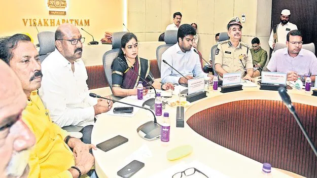 గిరి ప్రదక్షిణకు పకడ్బందీ ఏర్పాట్లు