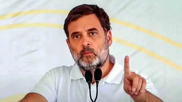 రేపిస్టులను సమర్థించే వ్యక్తి ప్రహ్లాద్‌ జోషి!