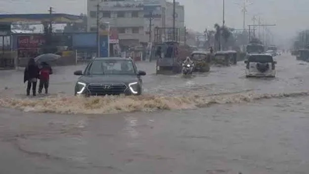 పలు రాష్ట్రాల్లో వర్ష బీభత్సం 