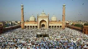 రంజాన్ పండగ వేళ తెలుగు రాష్ట్రాల్లో ప్రత్యేక ప్రార్థనలు..