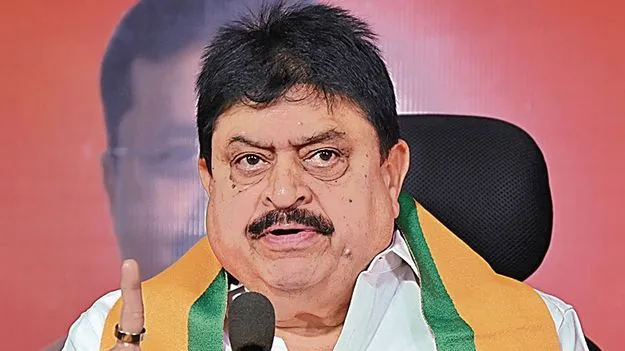 సీఎం రేవంత్‌రెడ్డివి డైవర్షన్‌ పాలిటిక్స్‌: రాంచందర్‌రావు