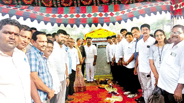  పీఏసీఎస్‌లను కాపాడుకోవాల్సిన బాధ్యత రైతులదే  
