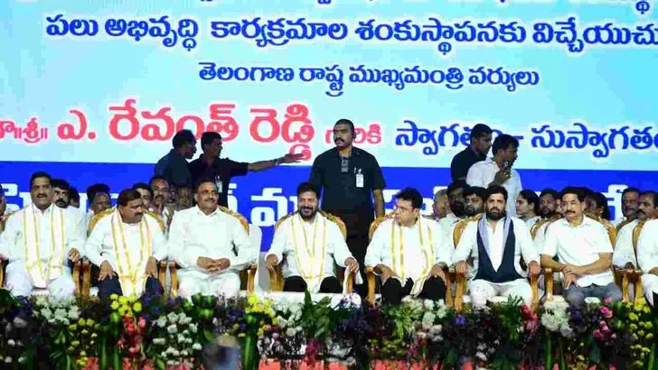మియాపూర్‌లో CMC కార్యాలయ భవనానికి శంకుస్థాపన చేసిన సీఎం రేవంత్ రెడ్డి