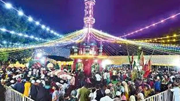 ఘనంగా ప్రారంభమైన రొట్టెల పండుగ.. బారాషహీద్ దర్గాకు పోటెత్తిన భక్తజనం..