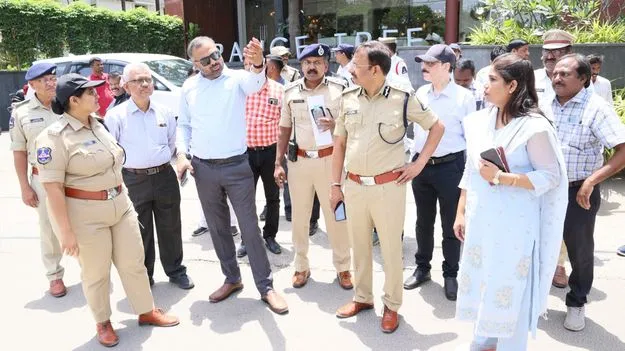 ట్రాఫిక్ ఇబ్బందులకు చెక్.. భాగ్యనగరంలో కీలక మార్పులు