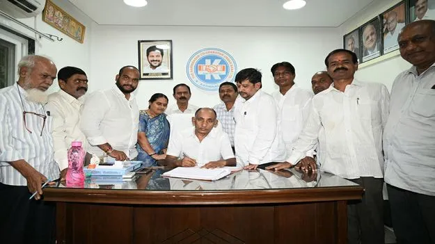 అర్బన్‌ బ్యాంకు పీఐసీ కమిటీ చైర్మన్‌గా గడ్డం విలాస్‌రెడ్డి 
