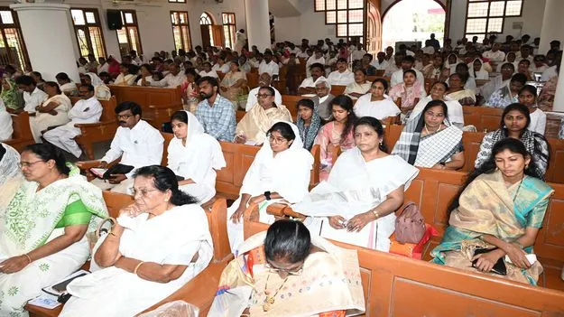 కరుణామయుని సేవలో క్రైస్తవులు 