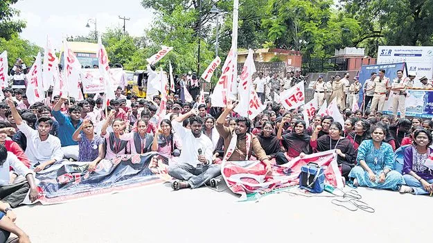 శక్తి స్కీం పాలిటెక్నిక్‌ విద్యార్థులకు శాపం