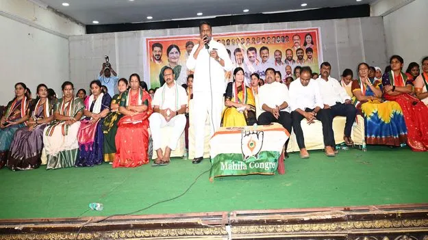 మహిళలను కోటీశ్వరులను చేయడమే లక్ష్యం